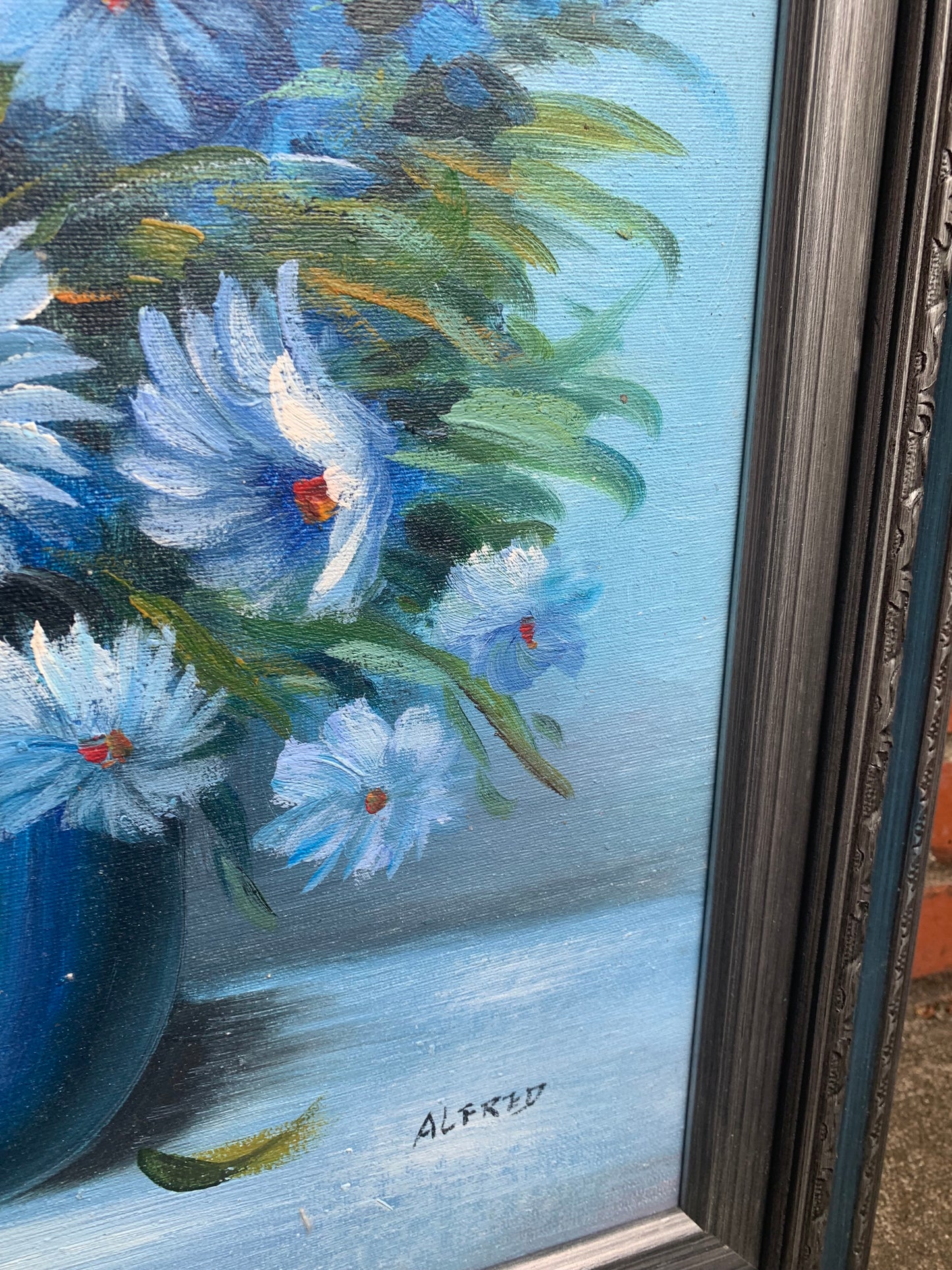 Original Signed and Framed Daisy Painting! -Excellent condition!