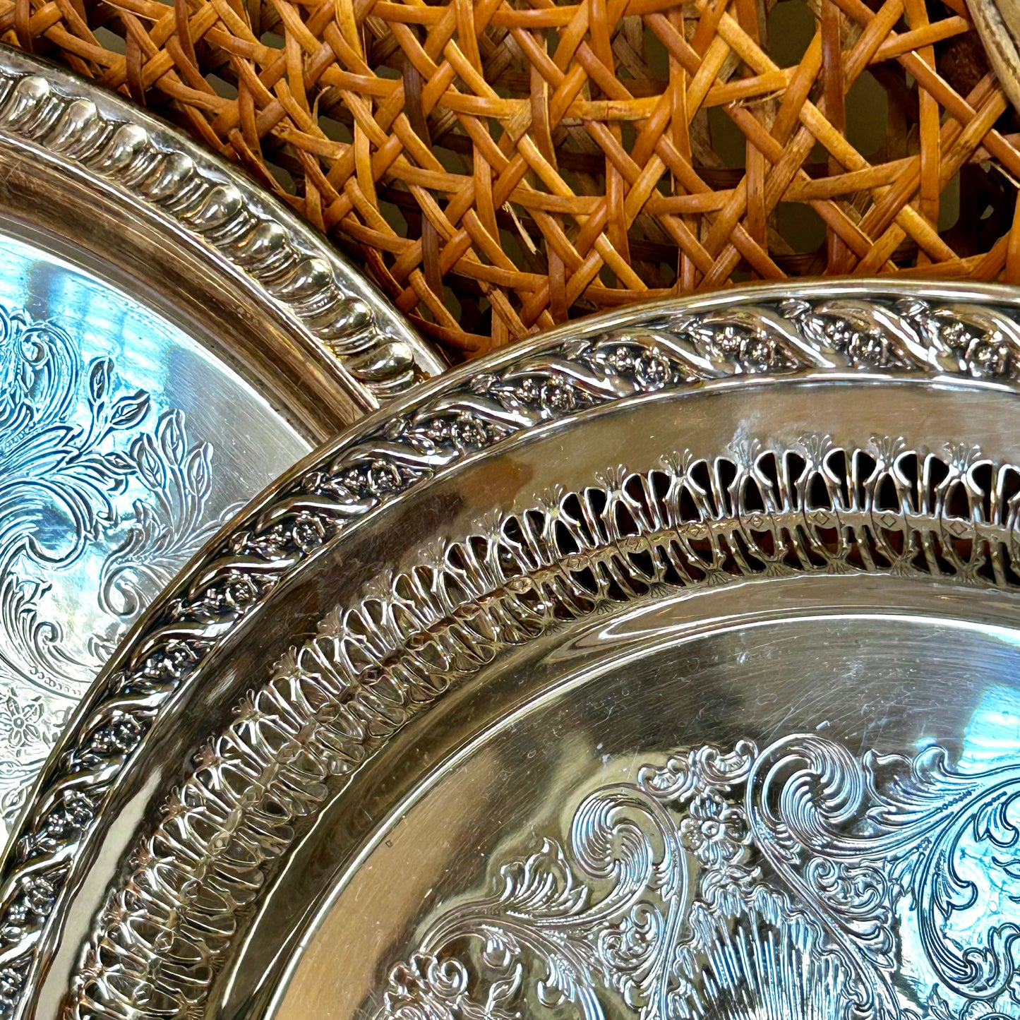 gorgeous round reticulated silver plate tray platter.