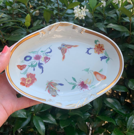 Beautiful Mottahedeh butterfly dish! - Excellent condition!