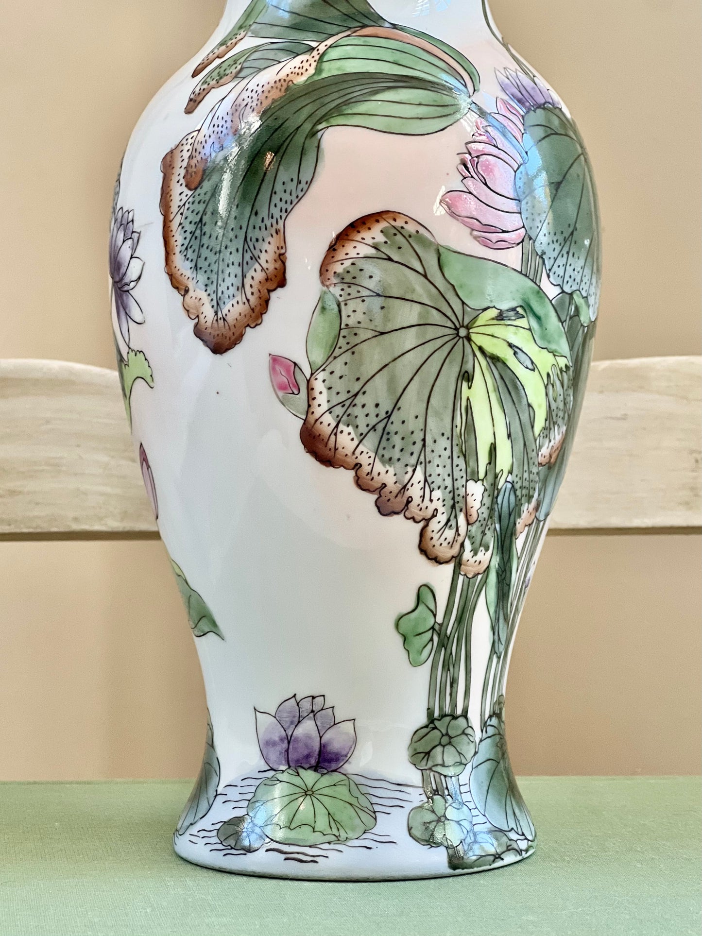 Beautiful Vintage Toyo Macau Hand Painted Chinese Porcelain Water Lily Vase, 10" tall