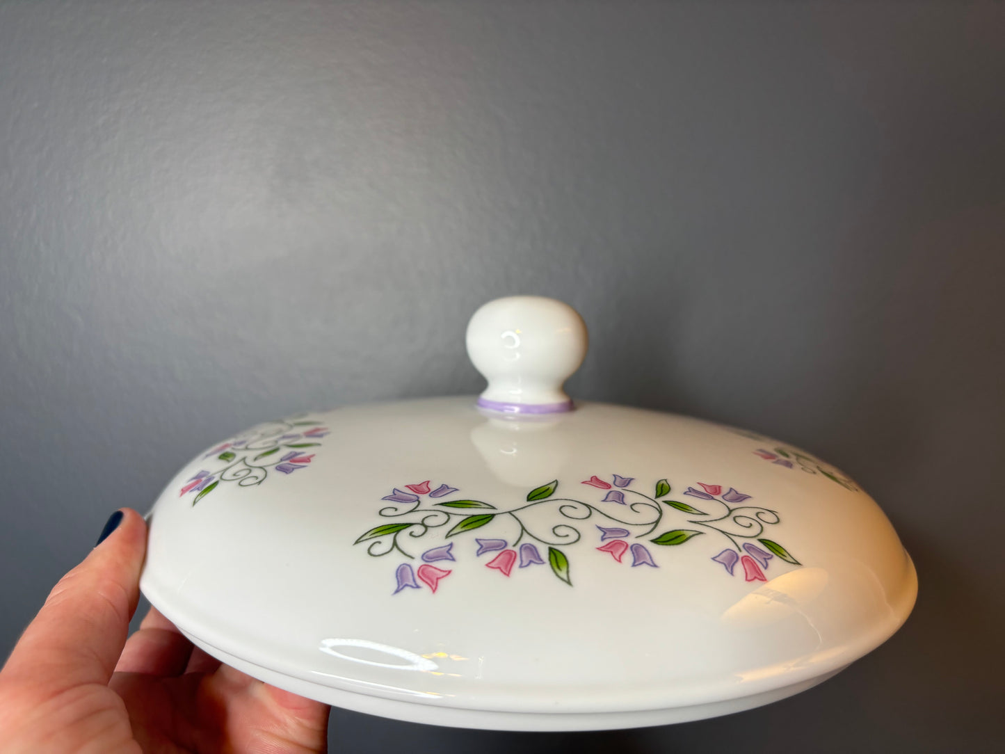 Beautiful Lenox Village 10” covered server! - Excellent condition!