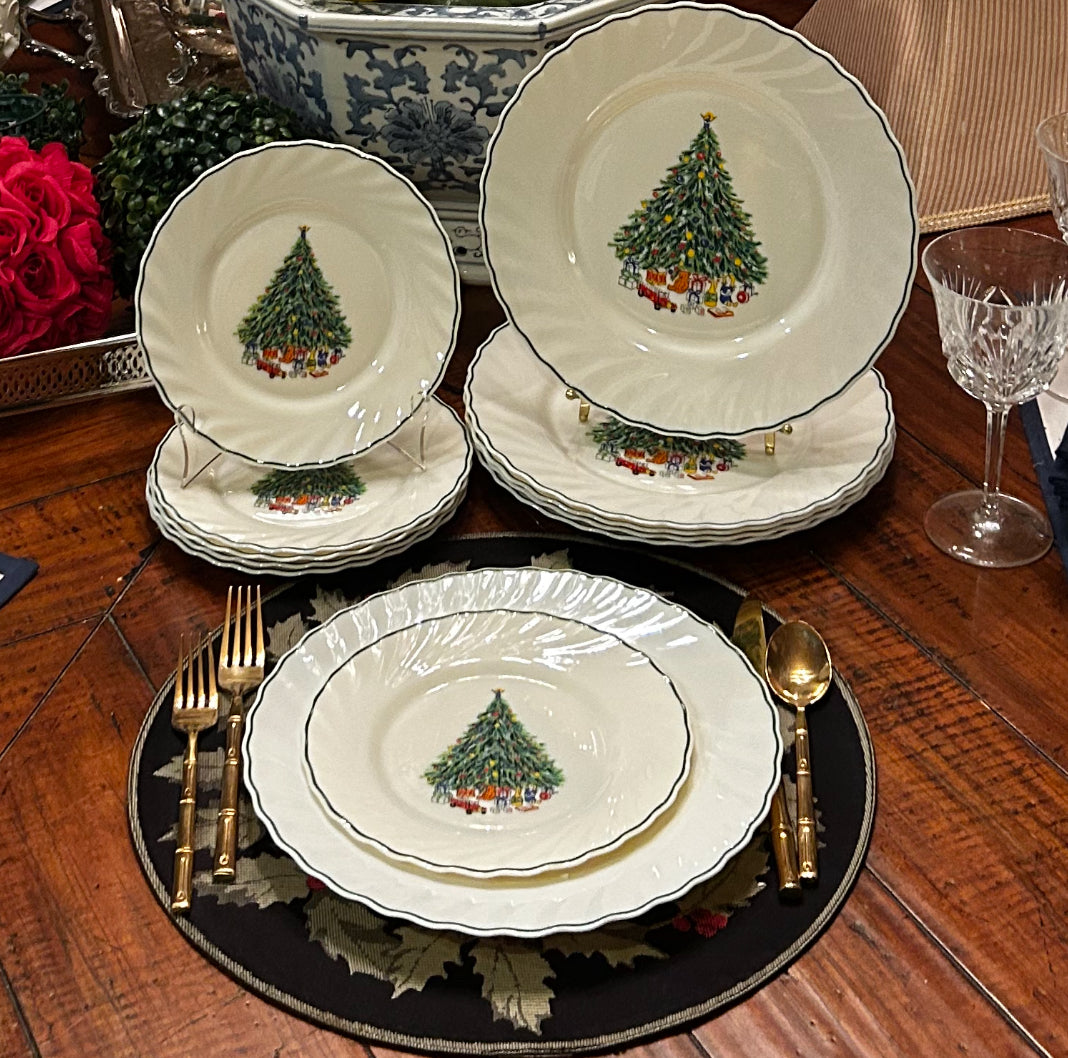 Festive set of 12 Christmas tree dinner and salad plates by Salem, 6 place settings