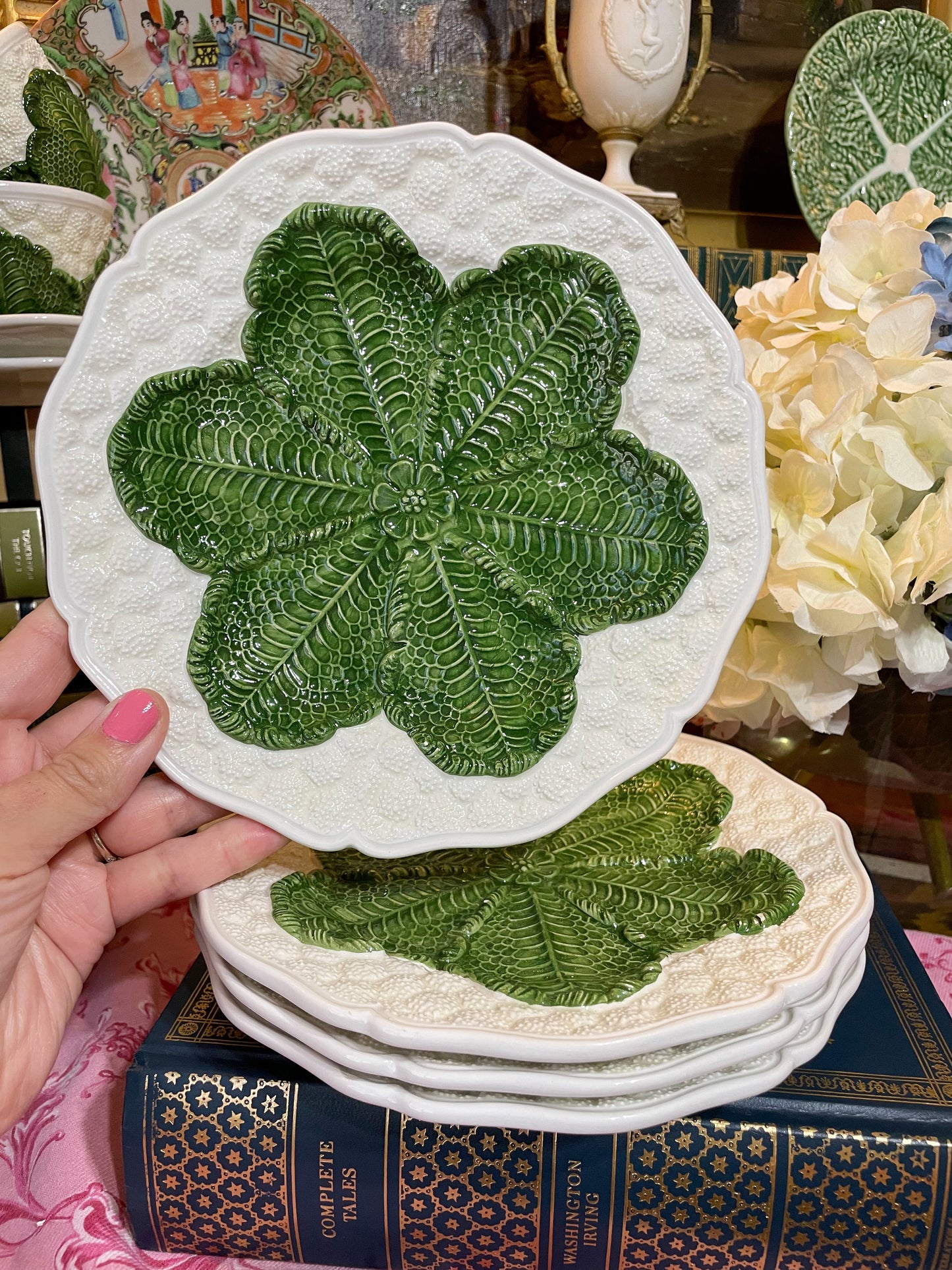 Live sale 9/17  Set of 4 Mottahedeh Italian Cauliflower Plates 7.5”