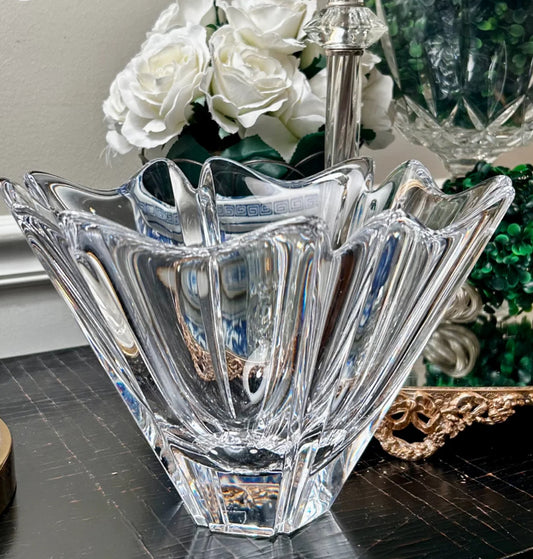Brilliant vintage Crystal designer 10" Orrefors "Orion" Lead Crystal Bowl