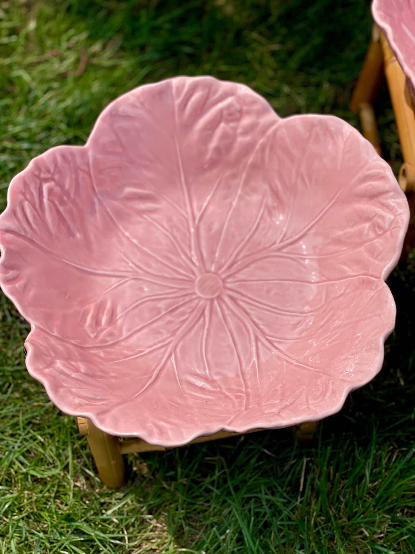 Vintage Hard to Find Bordallo Pinhiero XL Pink Cabbage 11.5” Serving Bowl