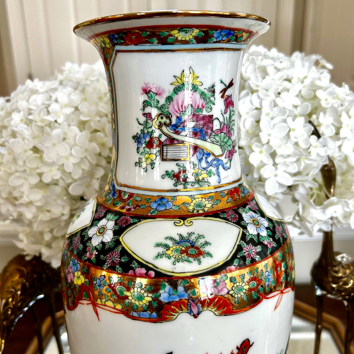 Statuesque Vintage Rose Famille chinoiserie vase 14 in hi