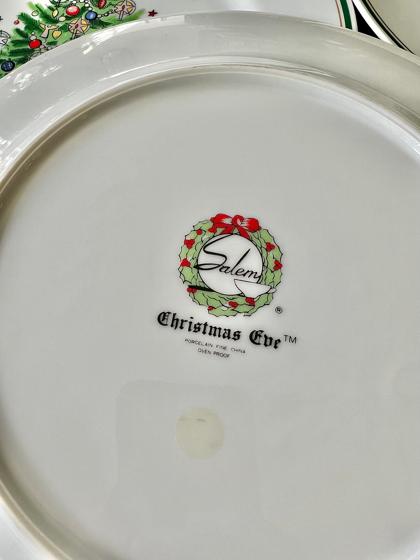 Vintage Set (6) “Christmas Eve” by Salem China, Porcelain Dinner Plates