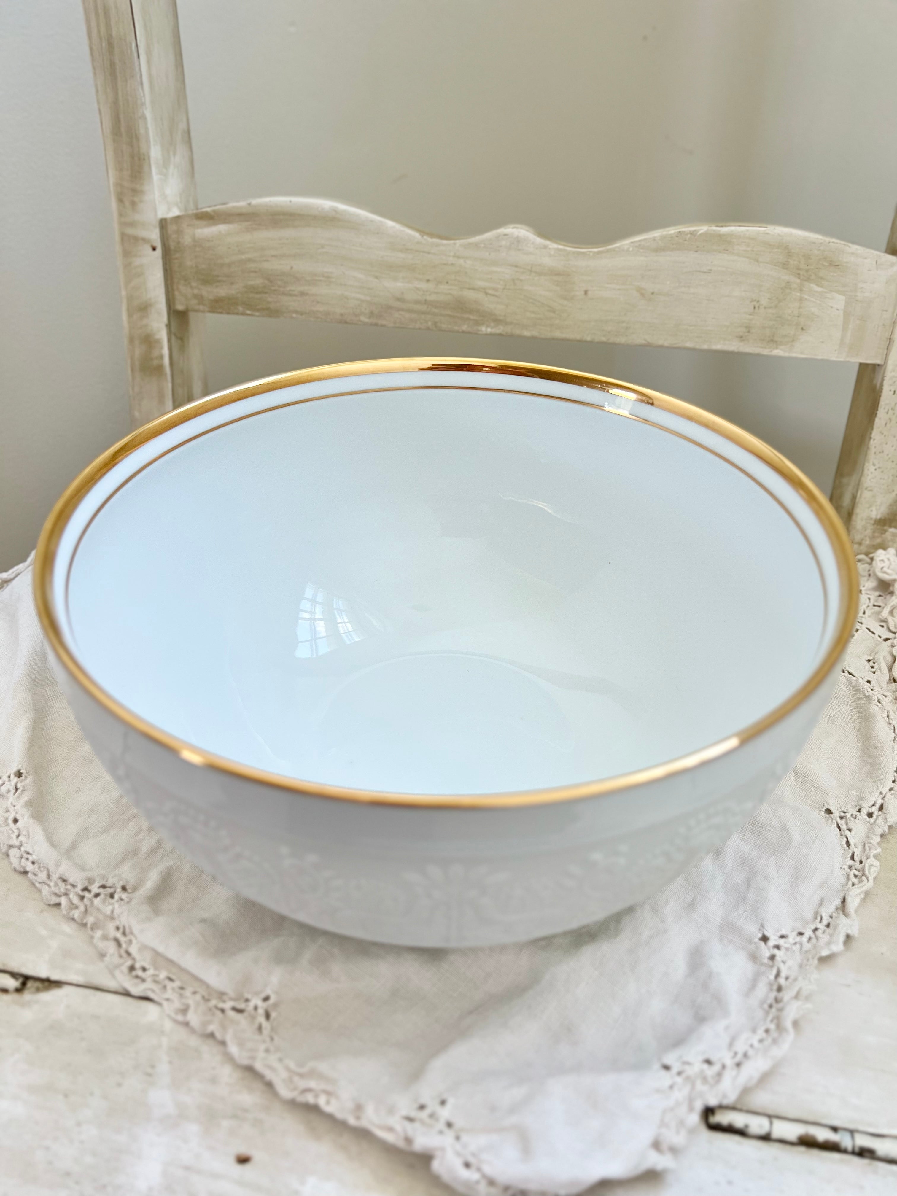 Noritake Astoria 5171 rare to find vegetable serving bowl discontinued 1950 - 1953 with hand painted cheapest daiseys and gold trim with cover