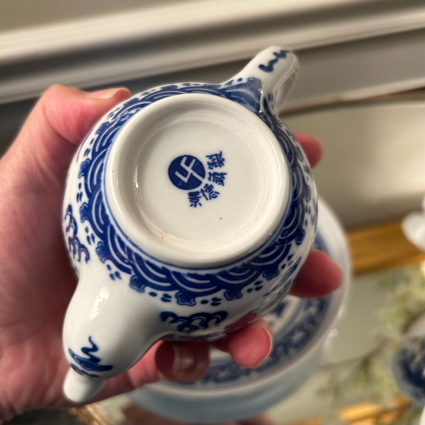 Charming 6 piece blue & white chinoiserie phoenix dragon mini tea set.