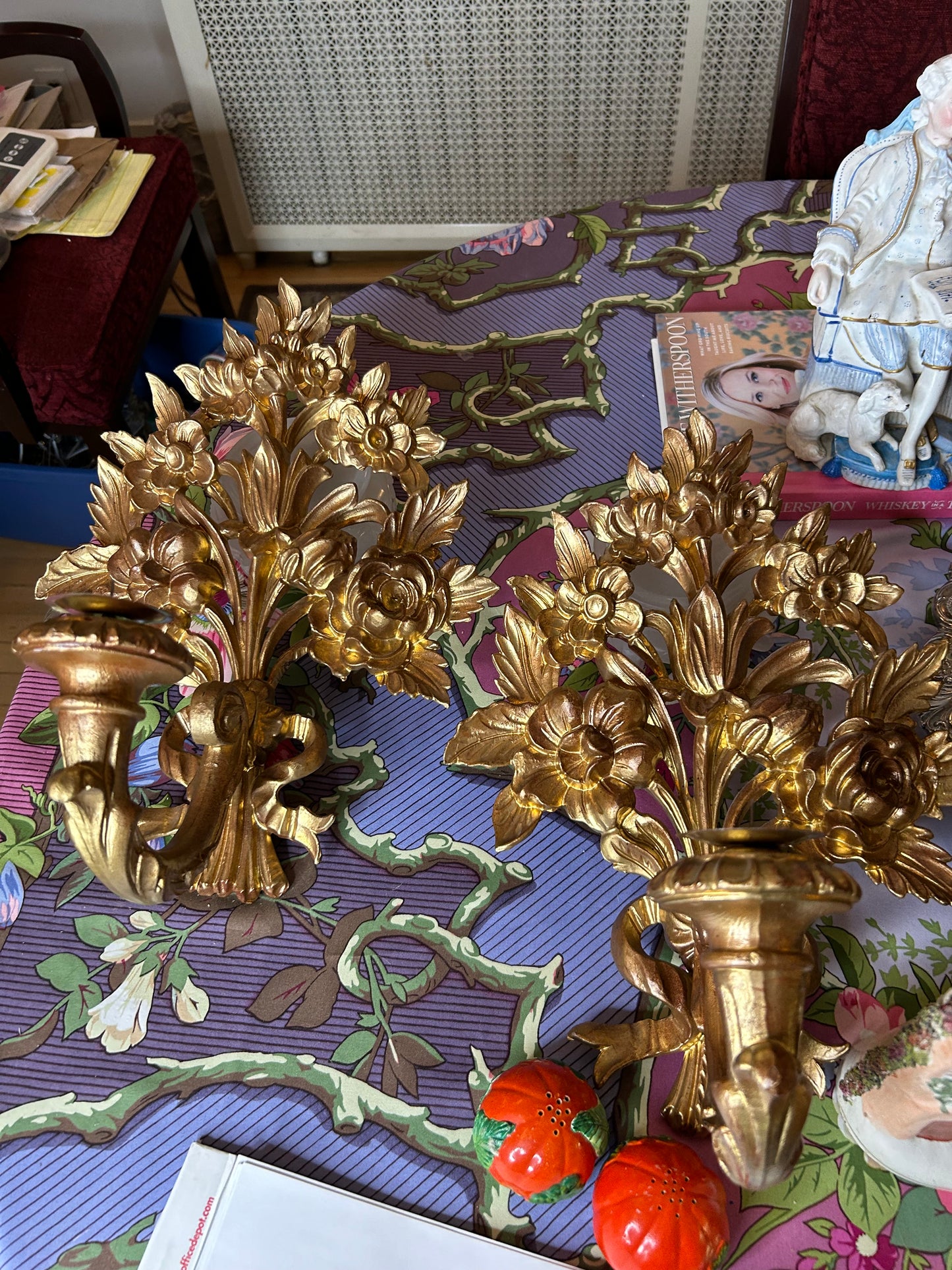 Pair of Gilded Candle Sconces with Flowers and Bows