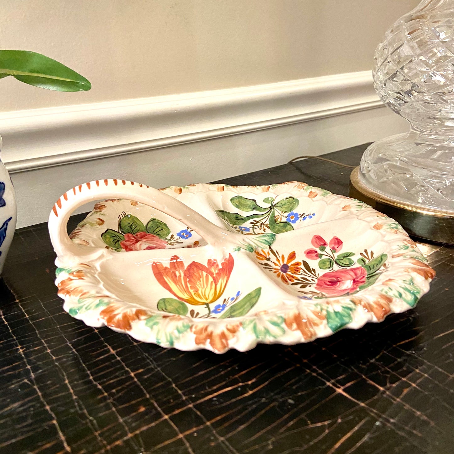 Delightful 4 section hand painted Italian platter with handle