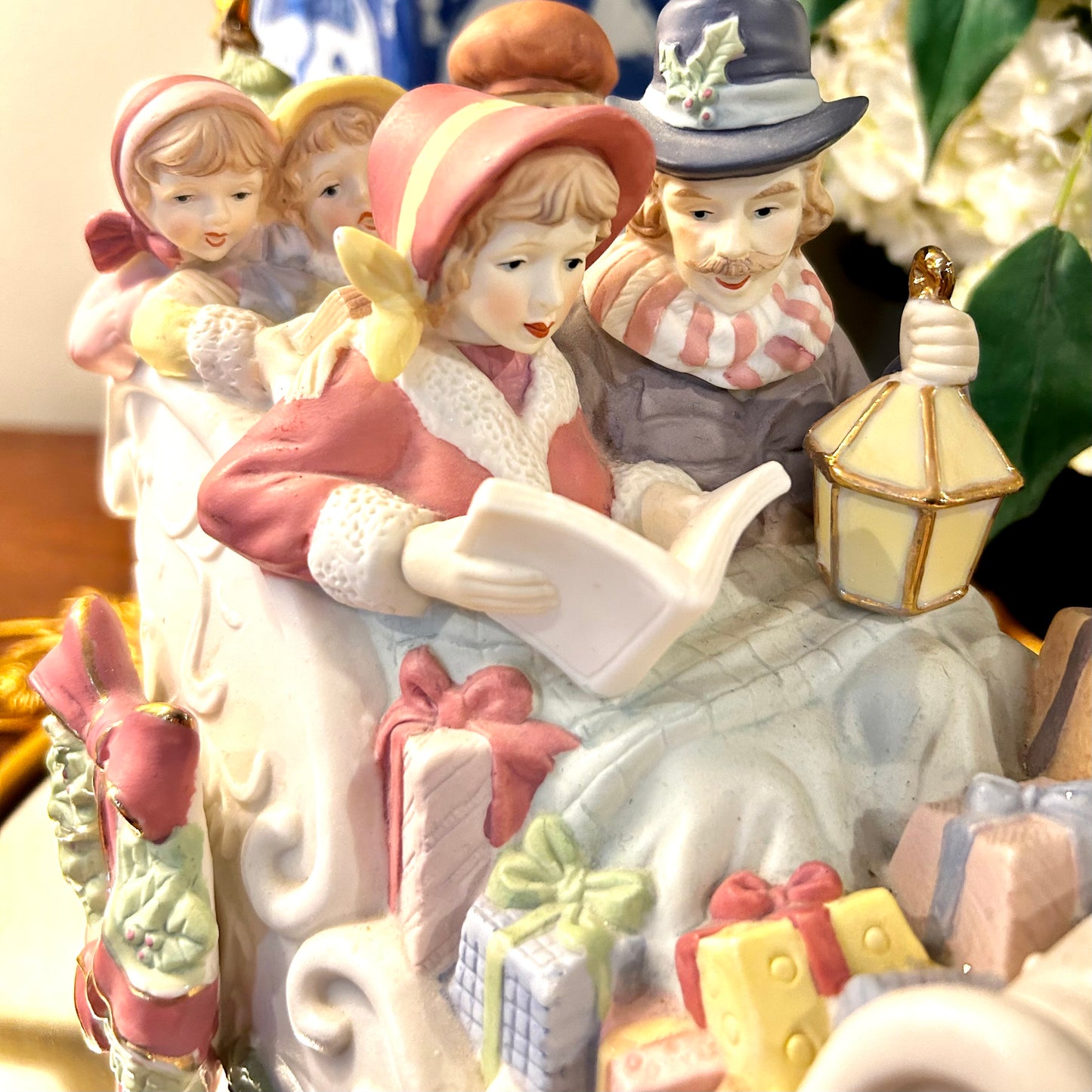 Beautiful family in sleigh holiday Music Box 11 x 9