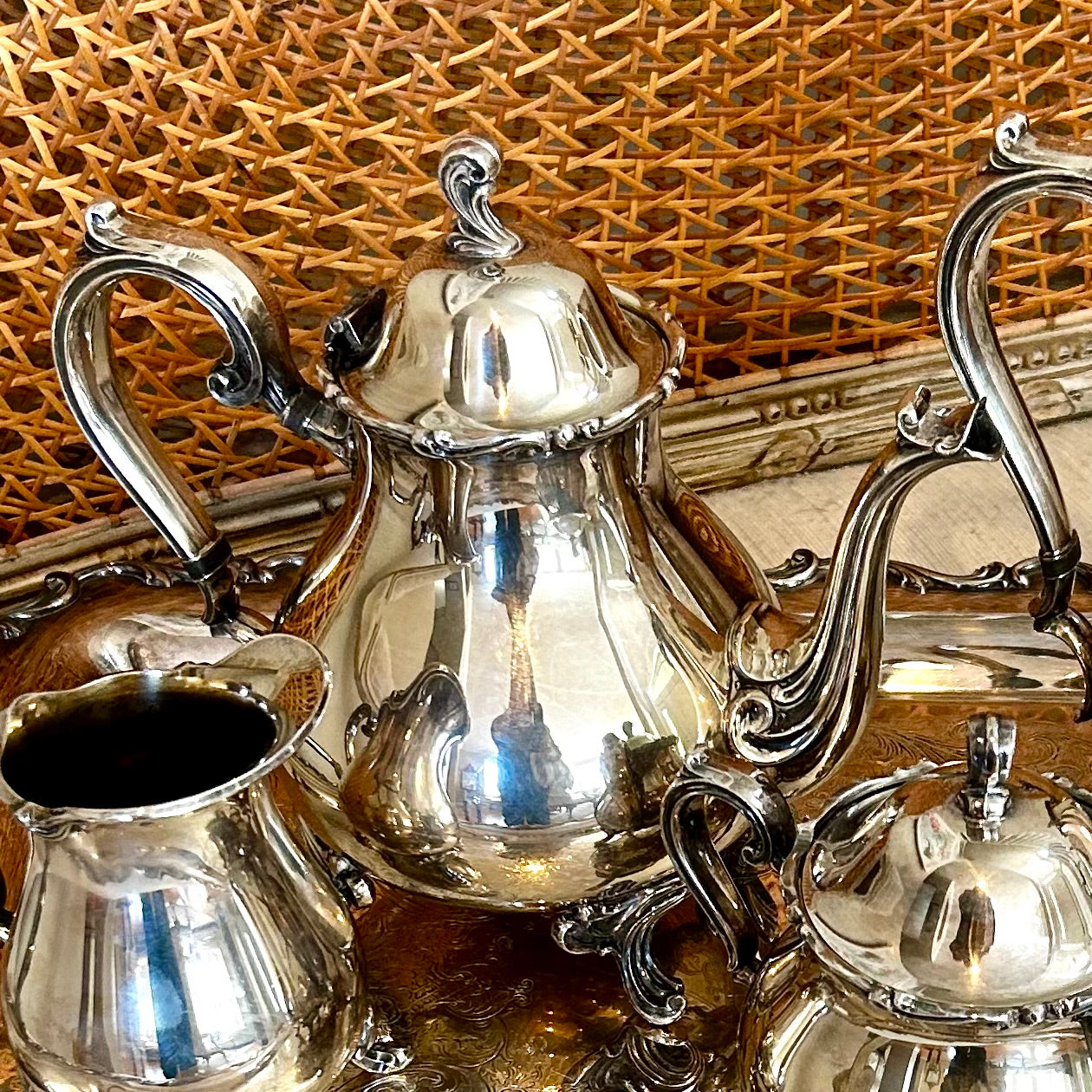 Absolutely stunning 5 piece silver plate stamped heirloom serving set by International Silver Company