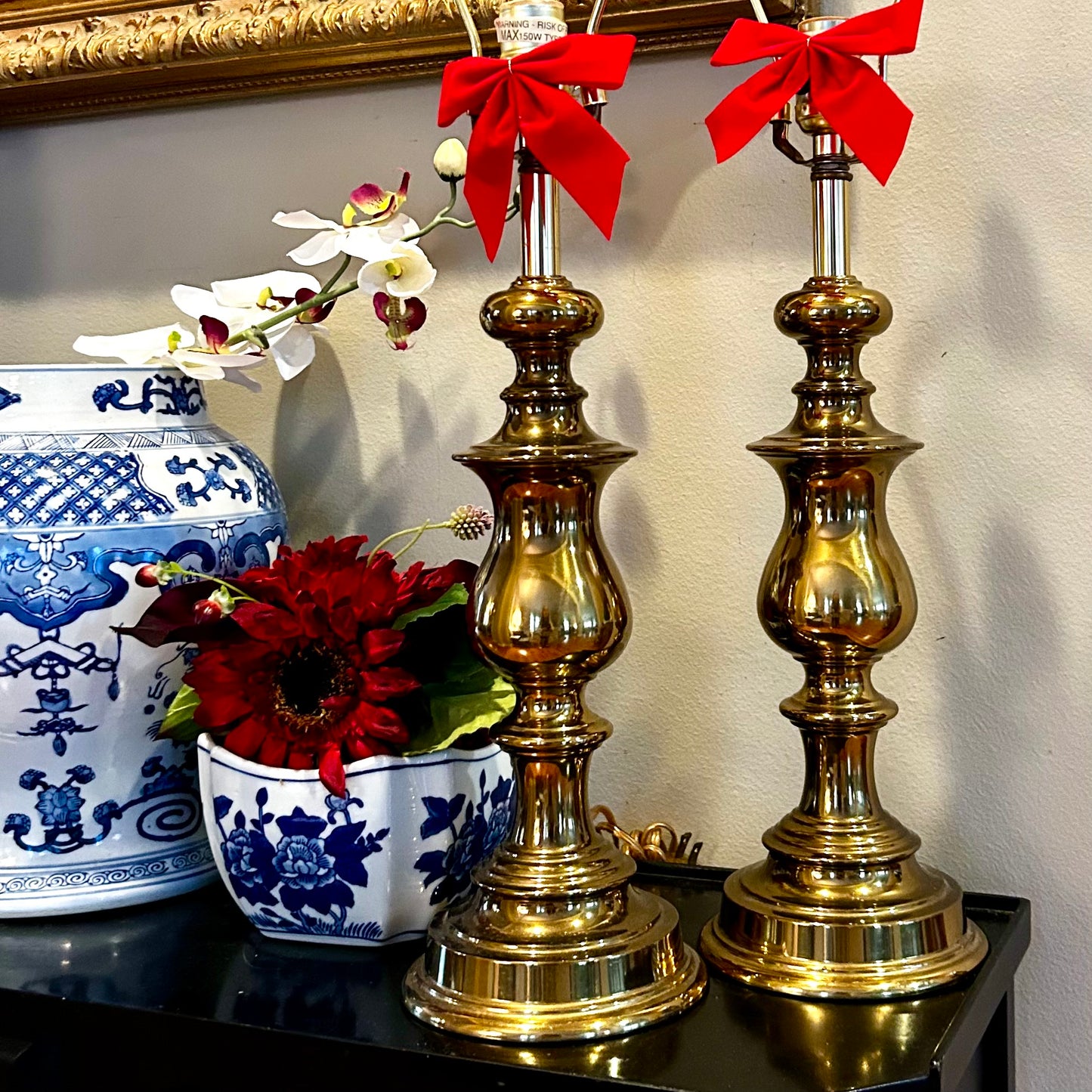 Gorgeous pair of vintage brass pillar lamps.