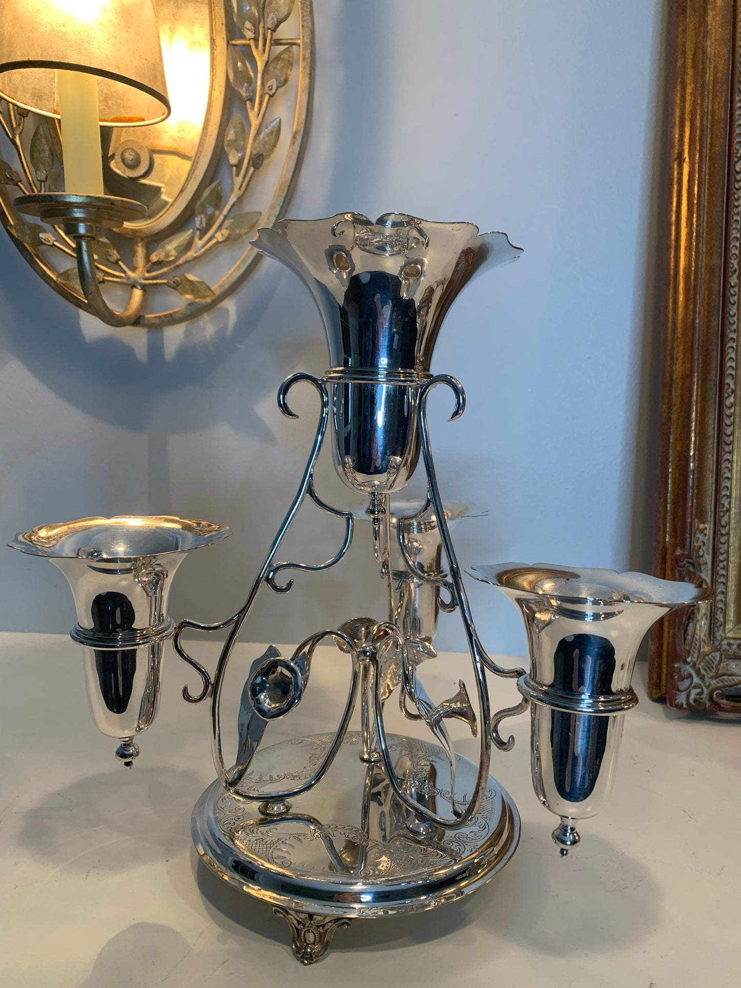 Live 11/6 Silver plated Epergne