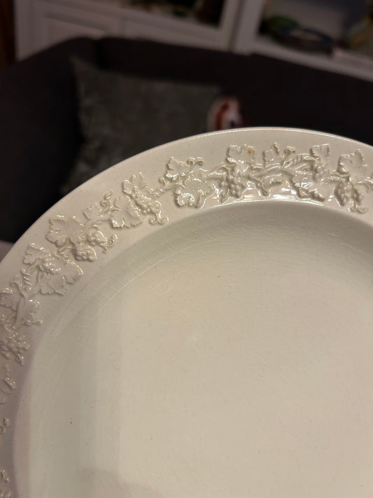 10 Cream Colored Wedgwood Queensware Plates
