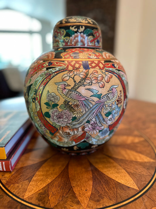 Excellent Late 20th Century Ornate Vintage Chinese Export Porcelain Ginger Jar, Made in Hong Kong, 13.5"