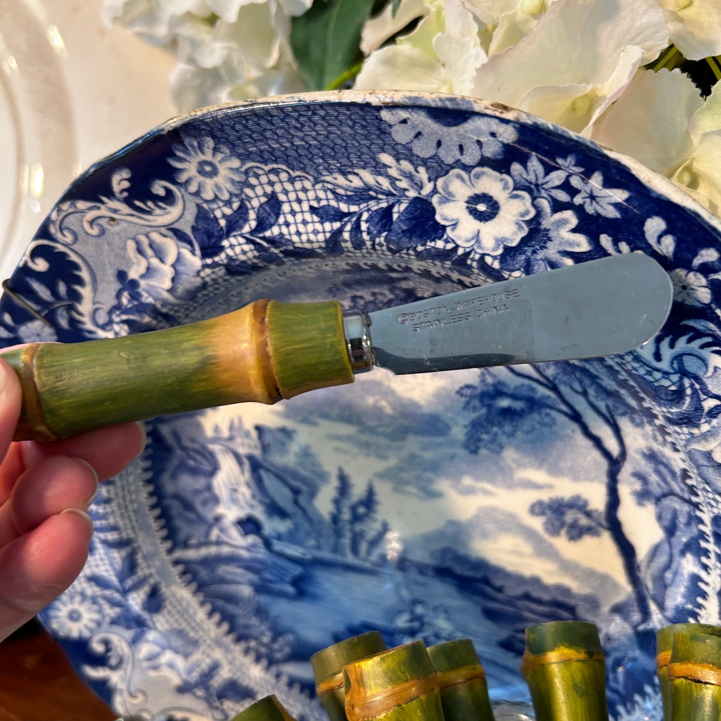 Set of 4 bamboo chinoiserie knives spreaders