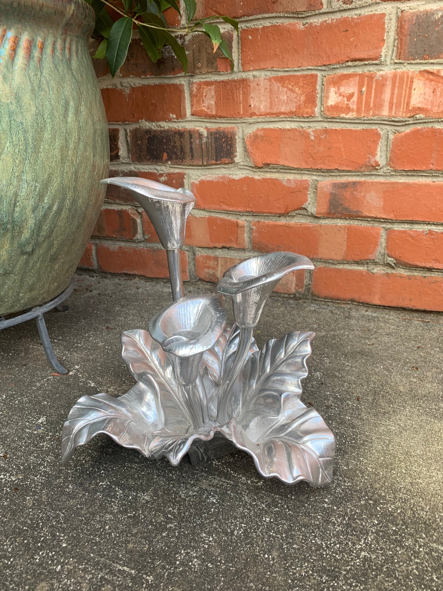 Gorgeous Arthur Court Calla Lily candleholder- Excellent condition!