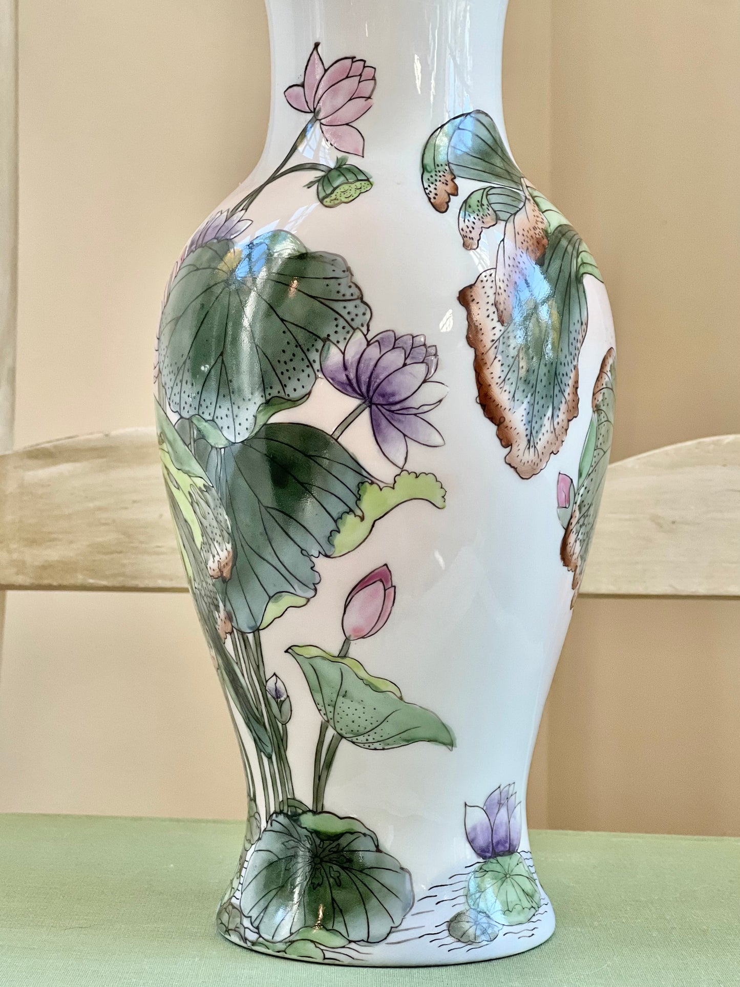 Beautiful Vintage Toyo Macau Hand Painted Chinese Porcelain Water Lily Vase, 10" tall