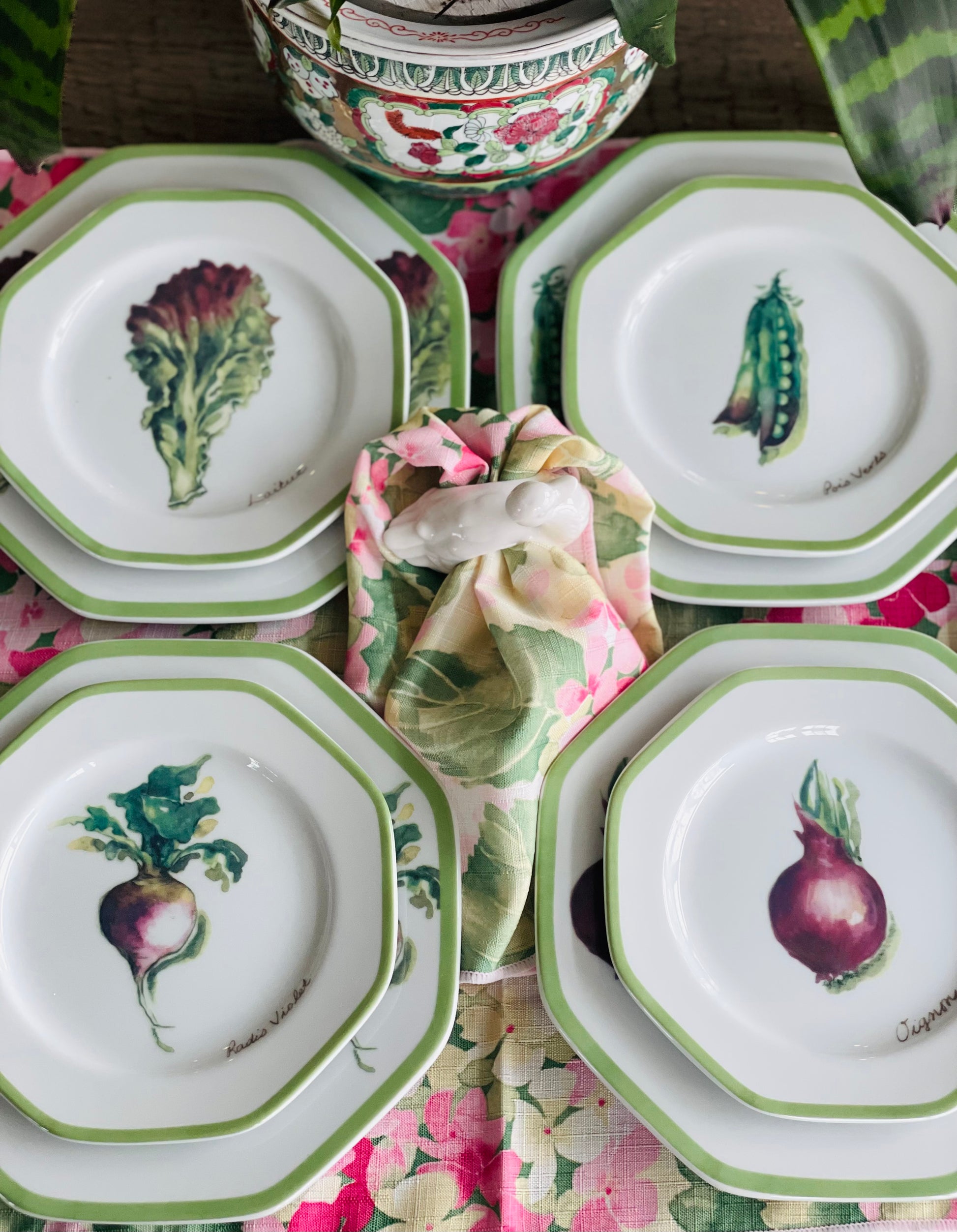 Williams-Sonoma Green Dinnerware Plates