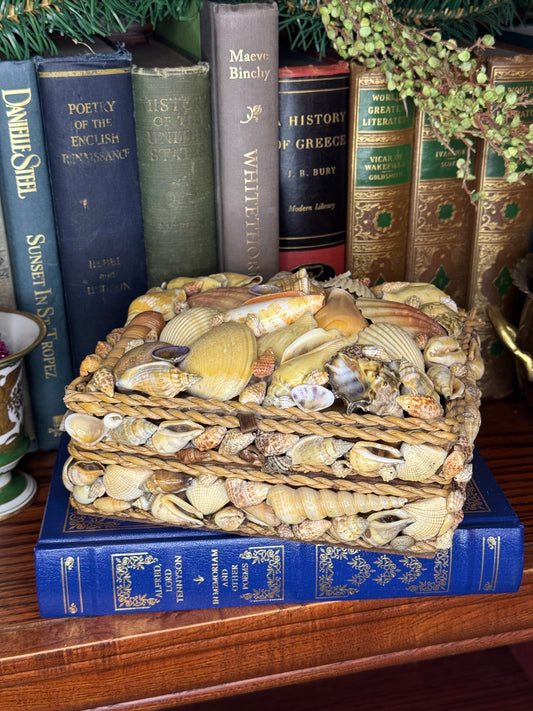 Vintage Lidded Shell Box with Beautiful Colored Shells