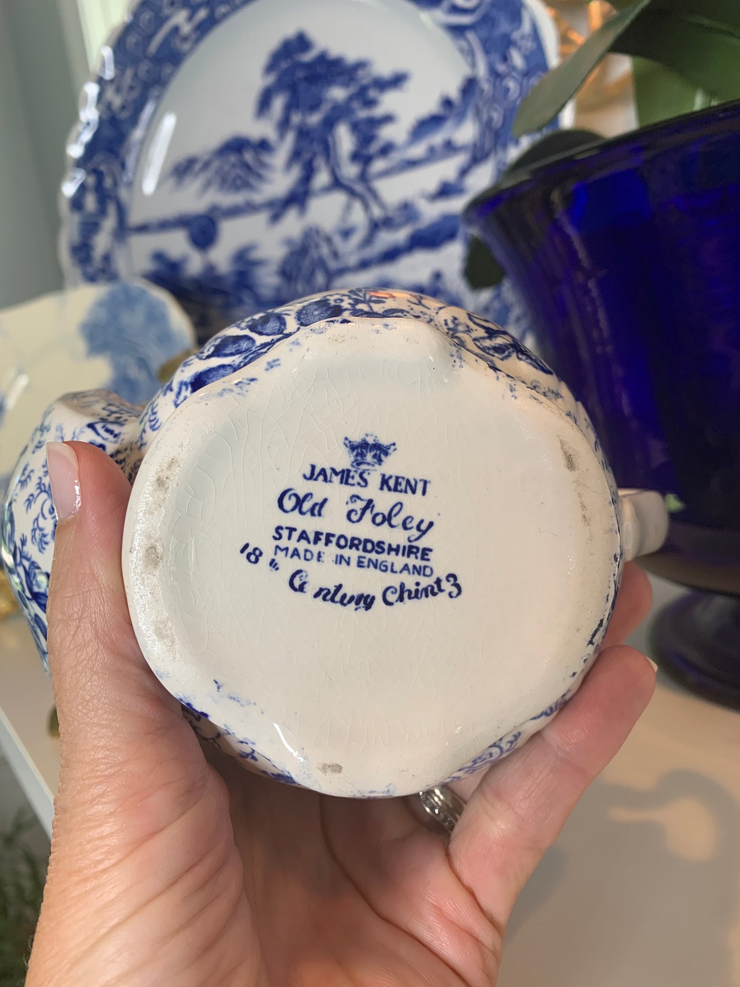 Vintage Staffordshire Shaving Scuttle in Blue Chintz