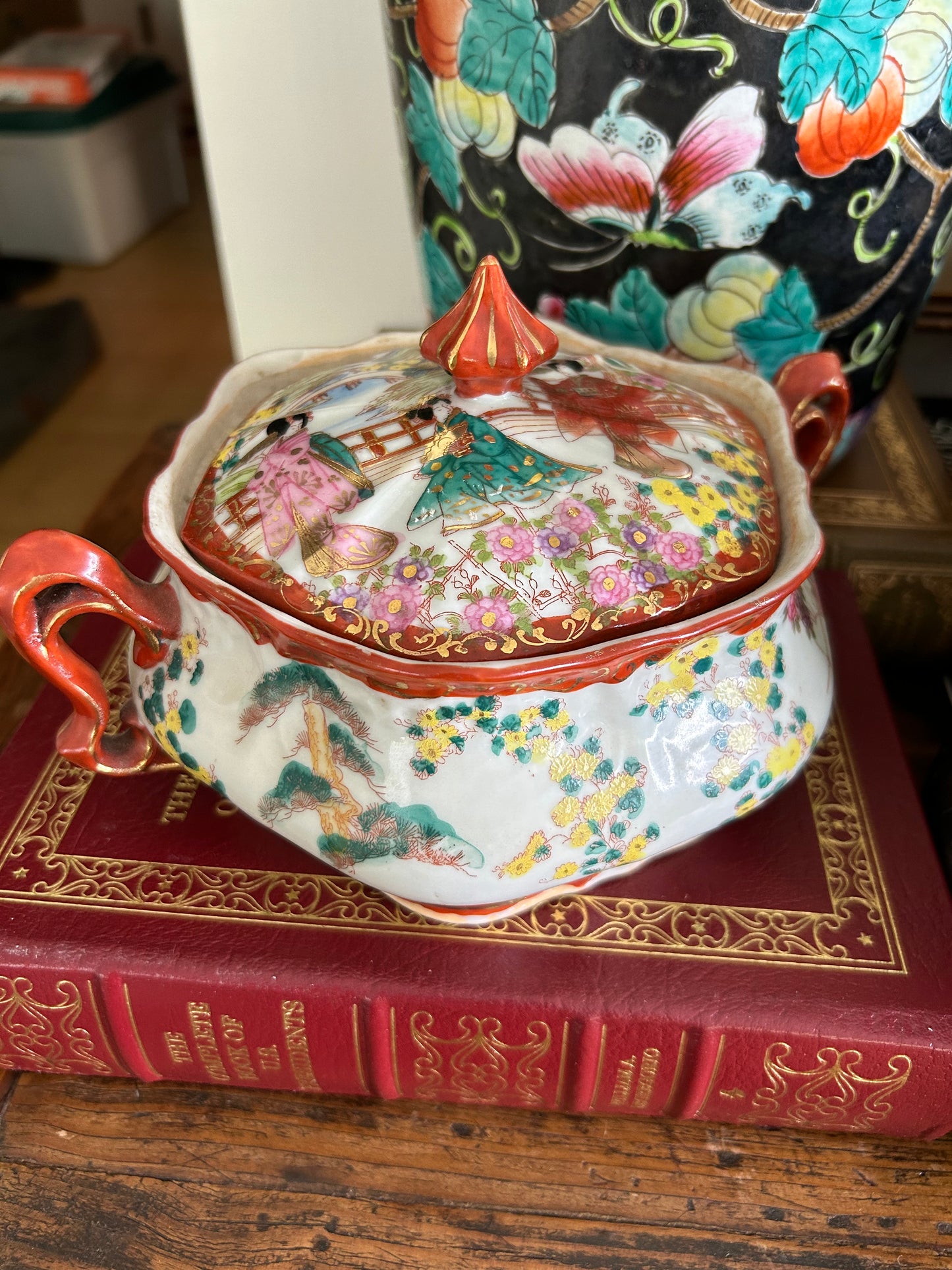 Pretty Antique Japanese Kutani Jar with Hand Painted Geishas and Blossoms