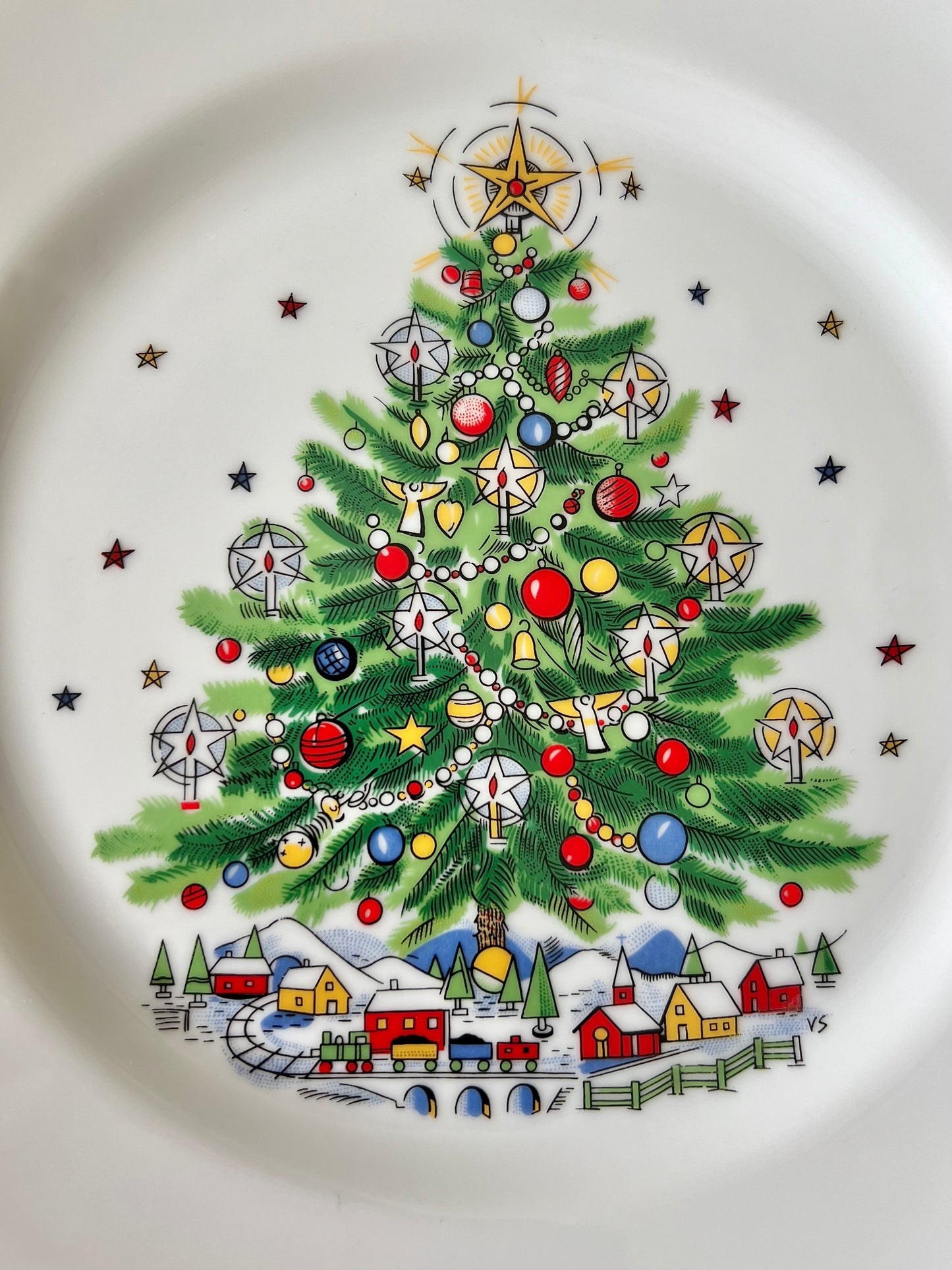 Vintage Set (6) “Christmas Eve” by Salem China, Porcelain Dinner Plates