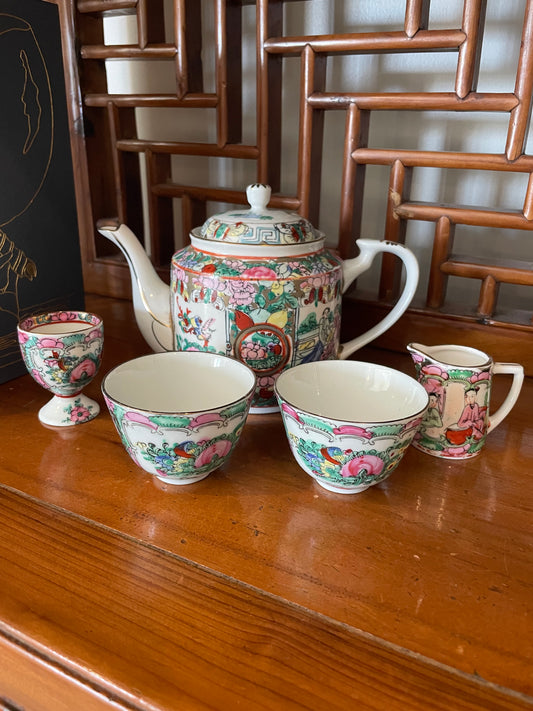 Vintage Rose Medallion Teapot, 2 Teacups, Cream & Sugar