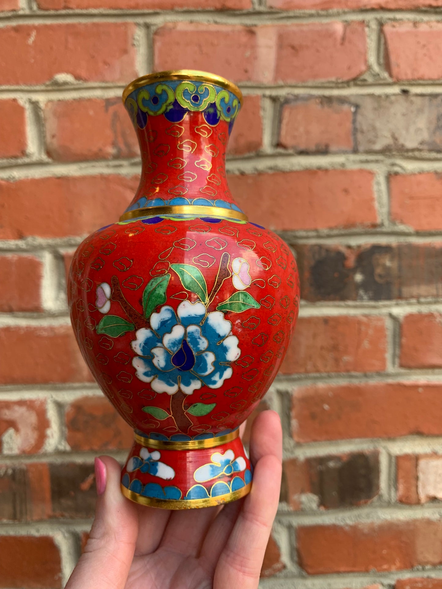 Cloisonné vase with Beautiful florals and a large pink flower! - Excellent condition!