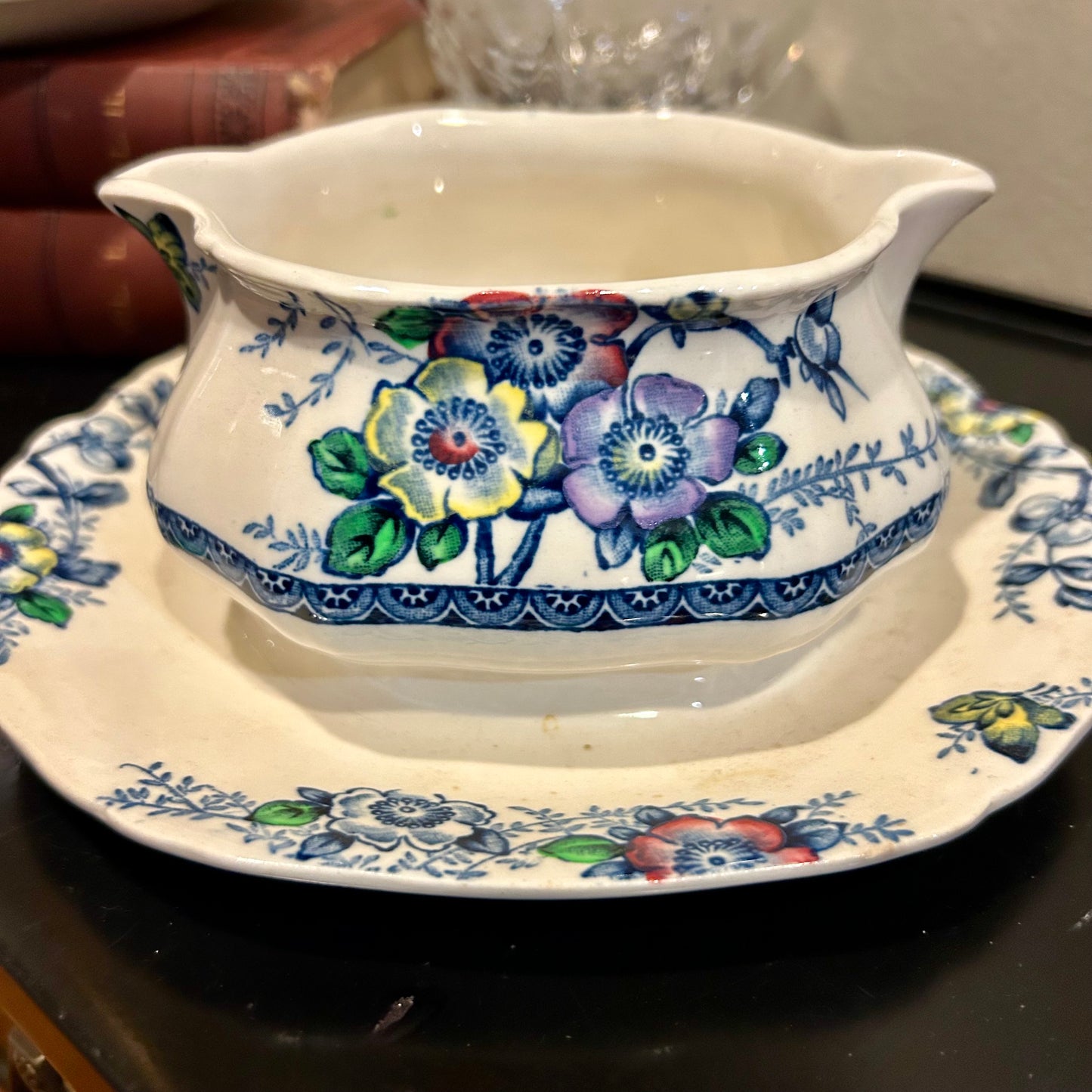 Antique blue & white floral chinoiserie gravy boat by Alfred Meakin Staffordshire England