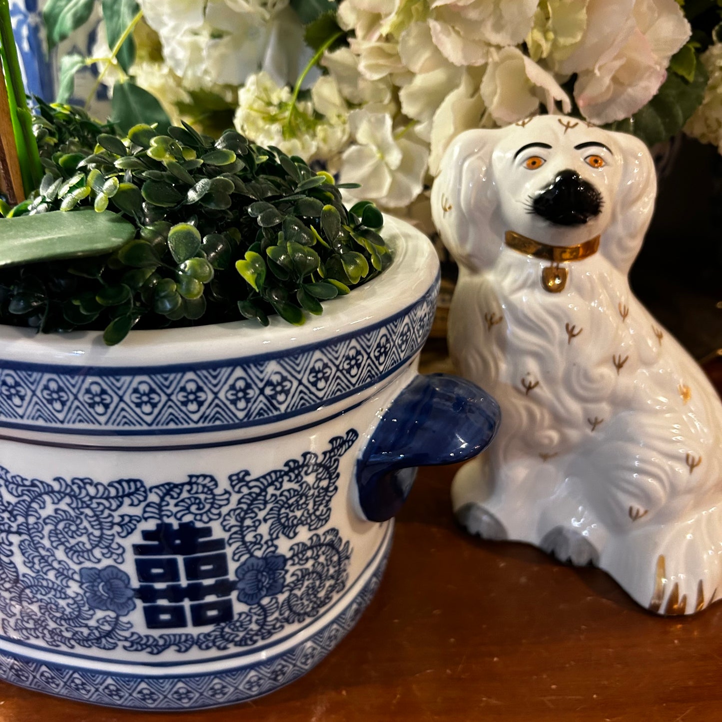 Fabulous chinoiserie chic blue & white foot bath planter centerpiece