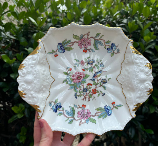 Lovely Aynsley by Pembroke plate with gilded edges! - Excellent condition!