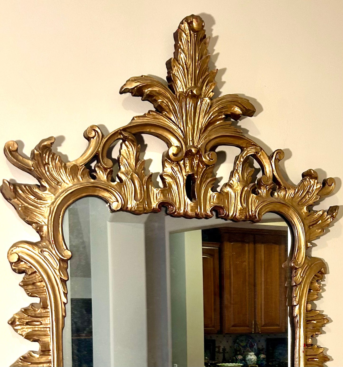 Chicagoland pick up breathtaking Older vintage mid 20th century Hollywood Regency baroque gold wall mirror 52 X 27