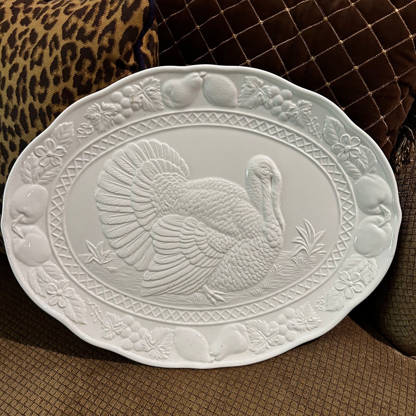 Massive white oval turkey holiday platter, 19 x 15 made in Portugal