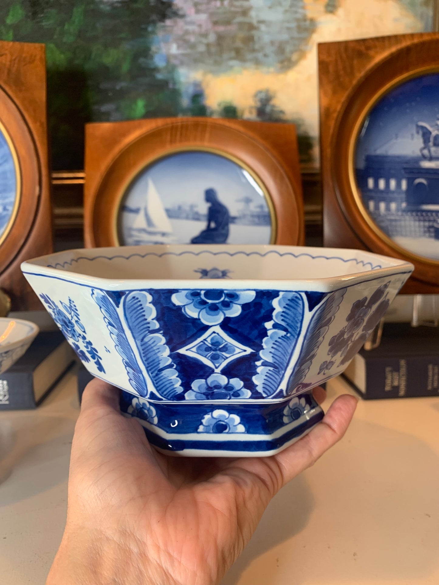 Royal Delft Eight sided Bowl