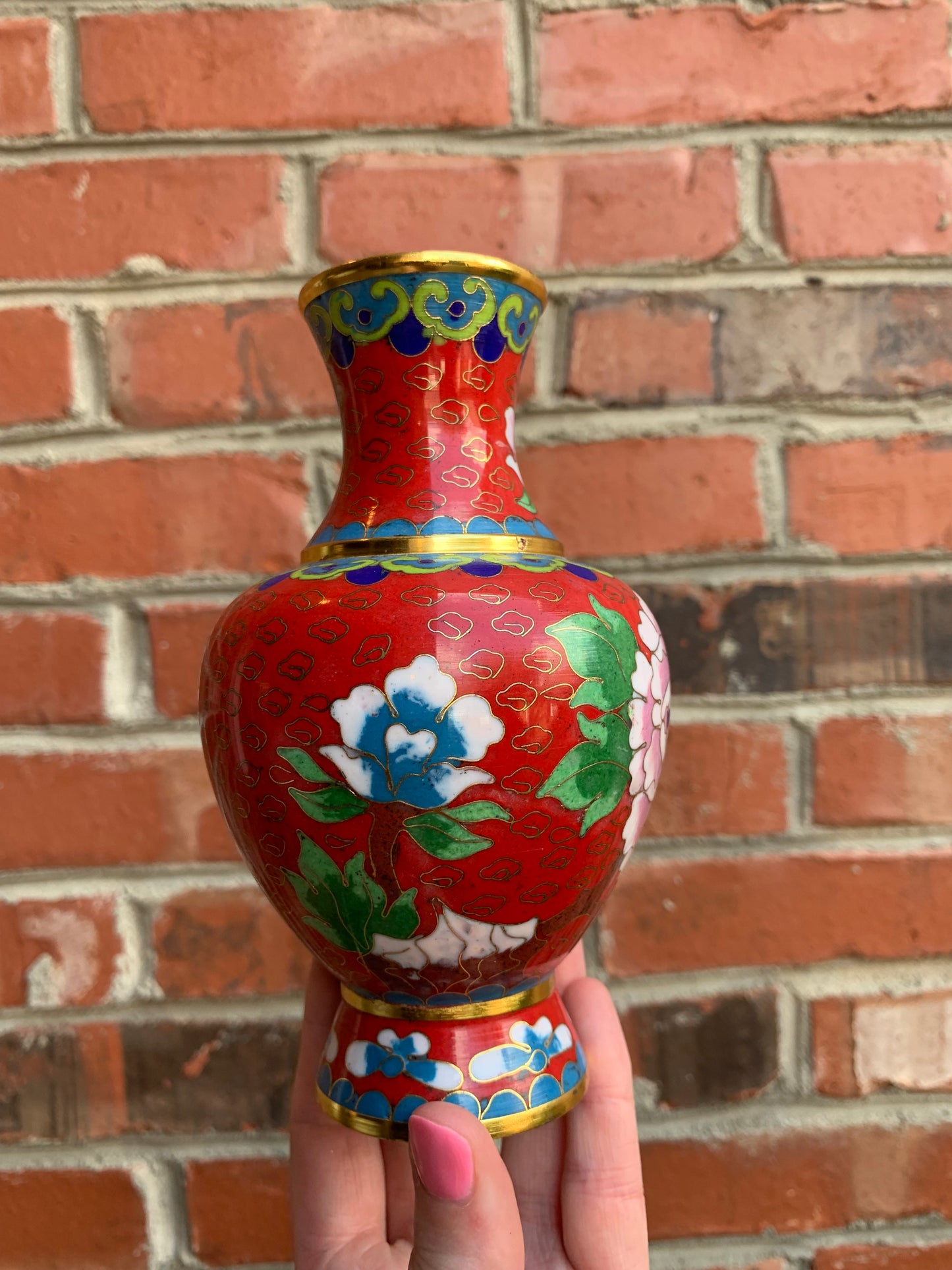 Cloisonné vase with Beautiful florals and a large pink flower! - Excellent condition!