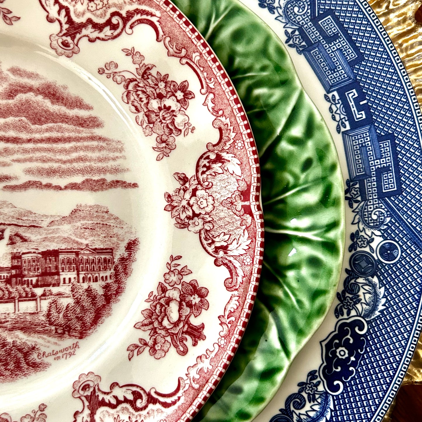 Set of 11 Johnson Brothers Of England pink / red & white toile salad dessert plates 8 in