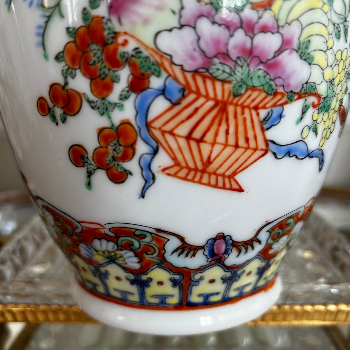 Statuesque Vintage Rose Famille chinoiserie vase 14 in hi