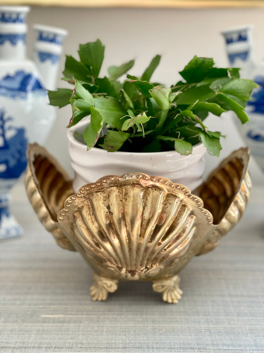 Vintage Hollywood Regency Scallop Shell Footed Brass 9” Bowl