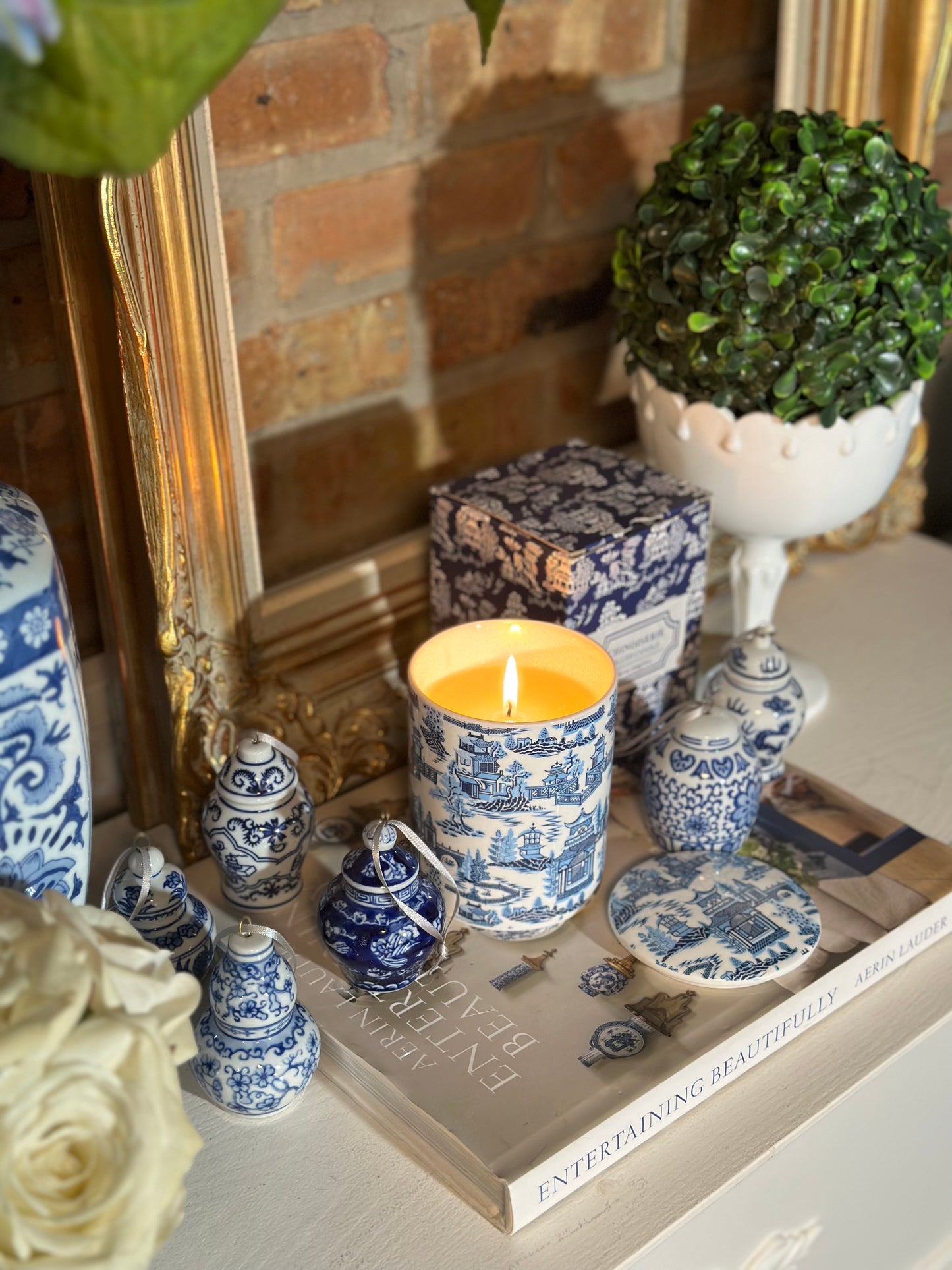 Blue & White Chinoiserie 3-Piece Gift Set: Candle, Bracelet, Ginger Jar Pack