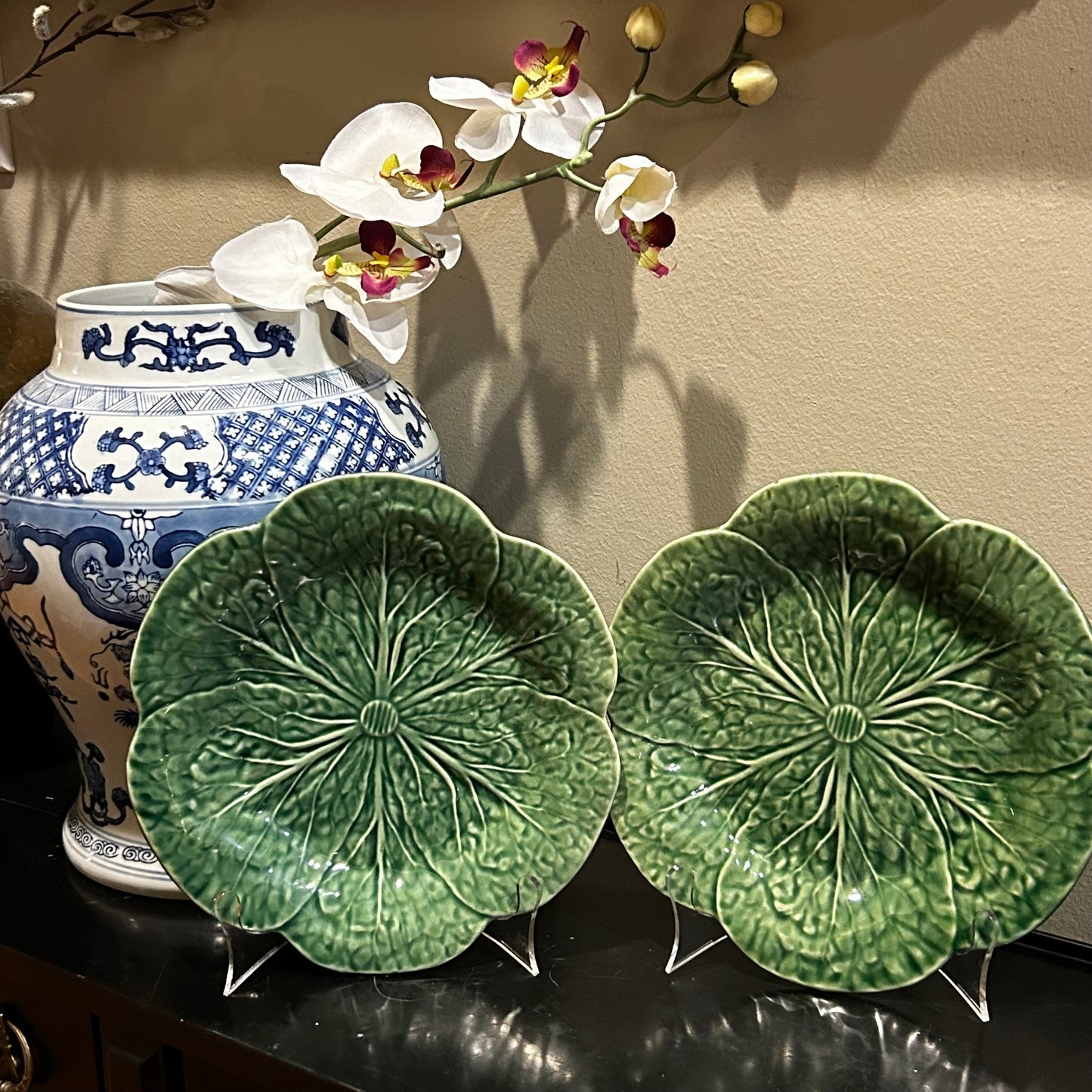 Set of 2 BORDALLO Pinheiro  Vintage cabbage ware plates