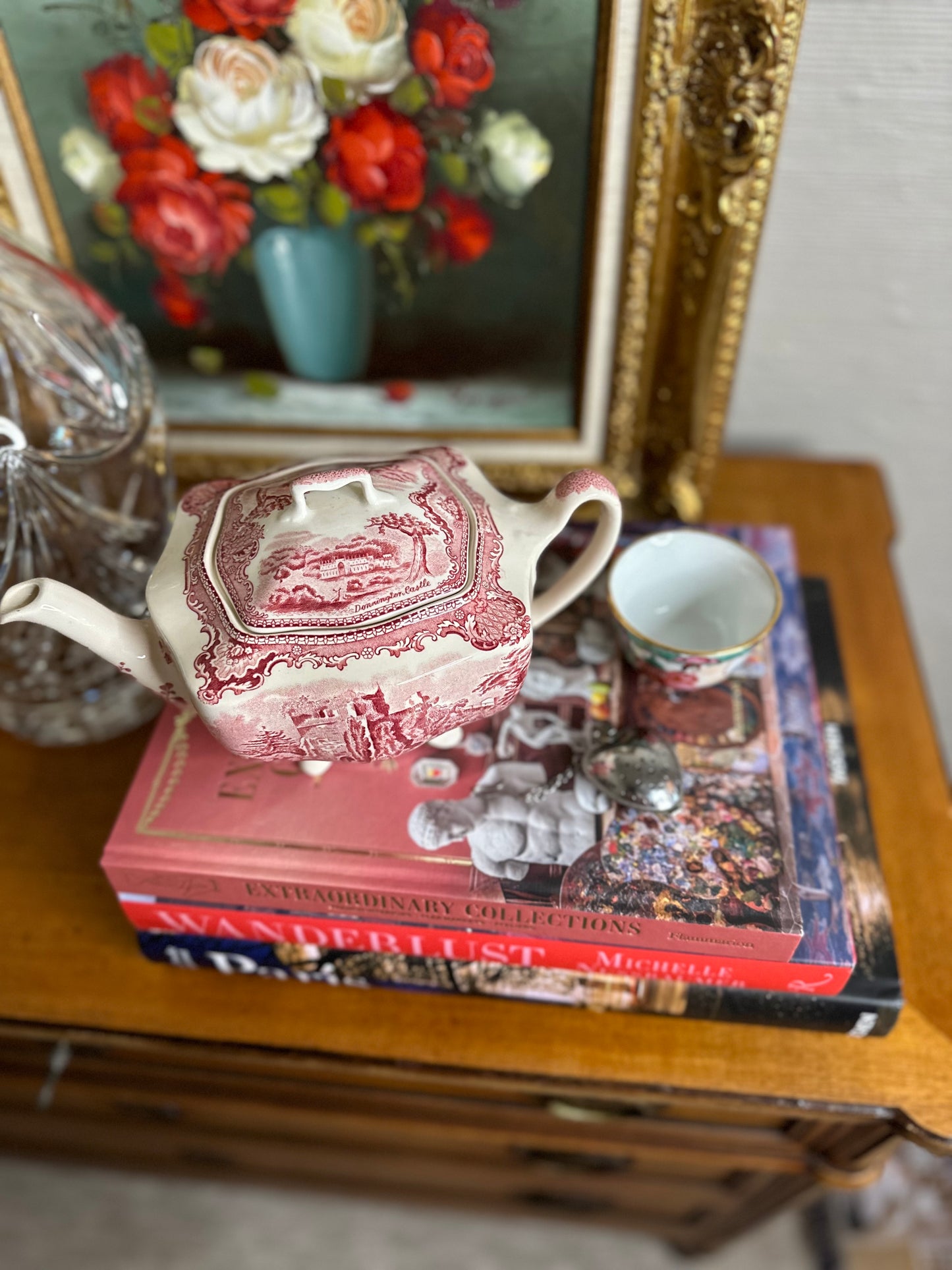 PRISTINE! Vintage Old Britain Castles Red/Pink Transferware Teapot by Johnson Brothers, ENGLAND