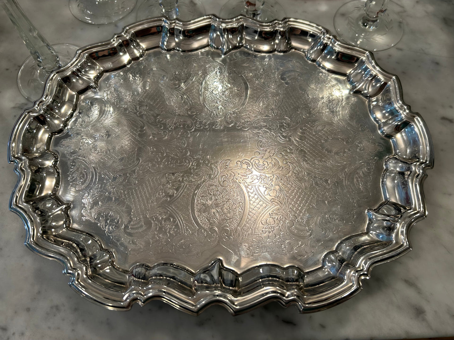 Vintage pie crust Border Silverplate Tray 14 1/2 by 11”