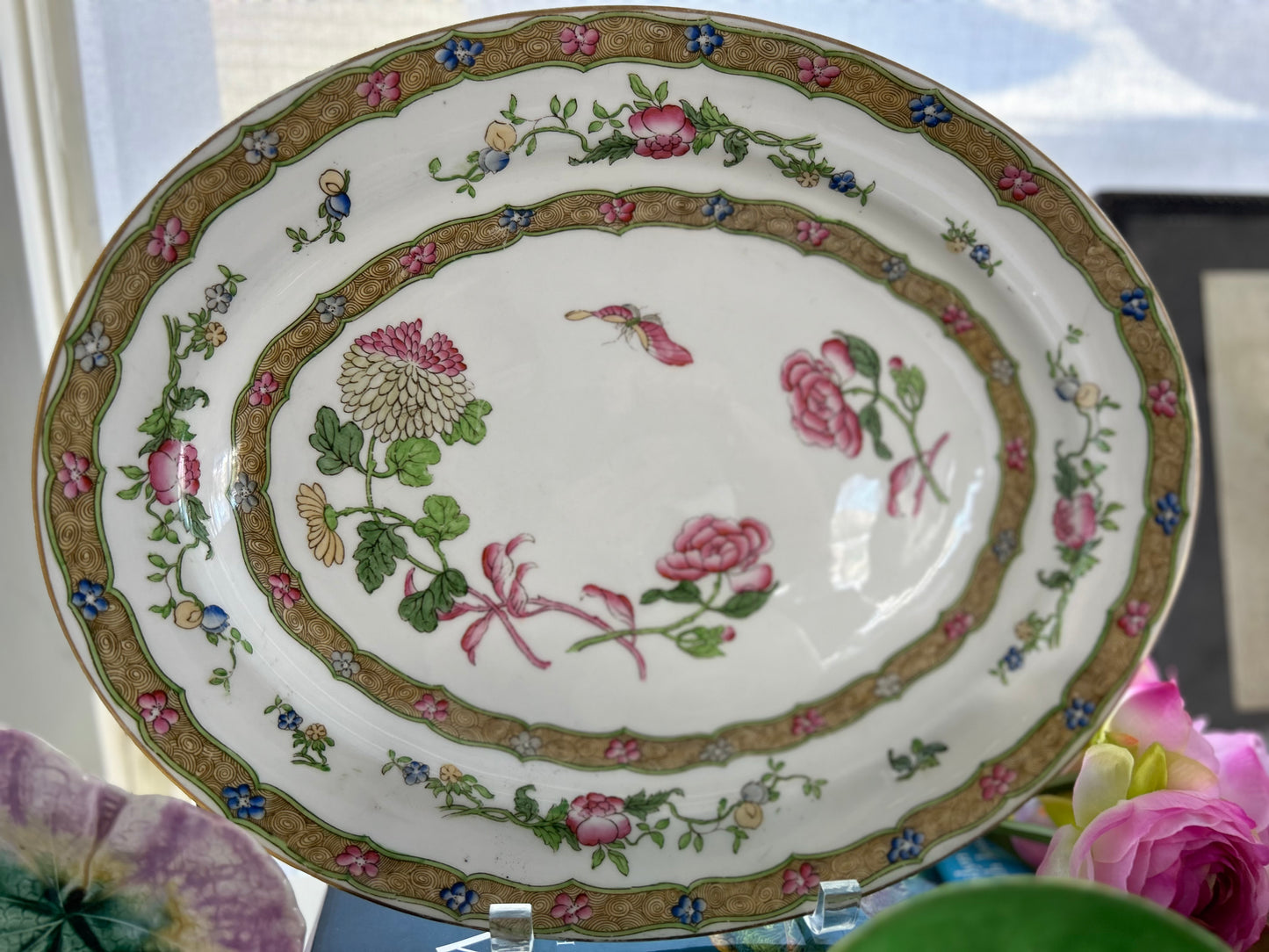 Gorgeous Large Oval Tray 12 by 15” with Lovely Pink Flowers