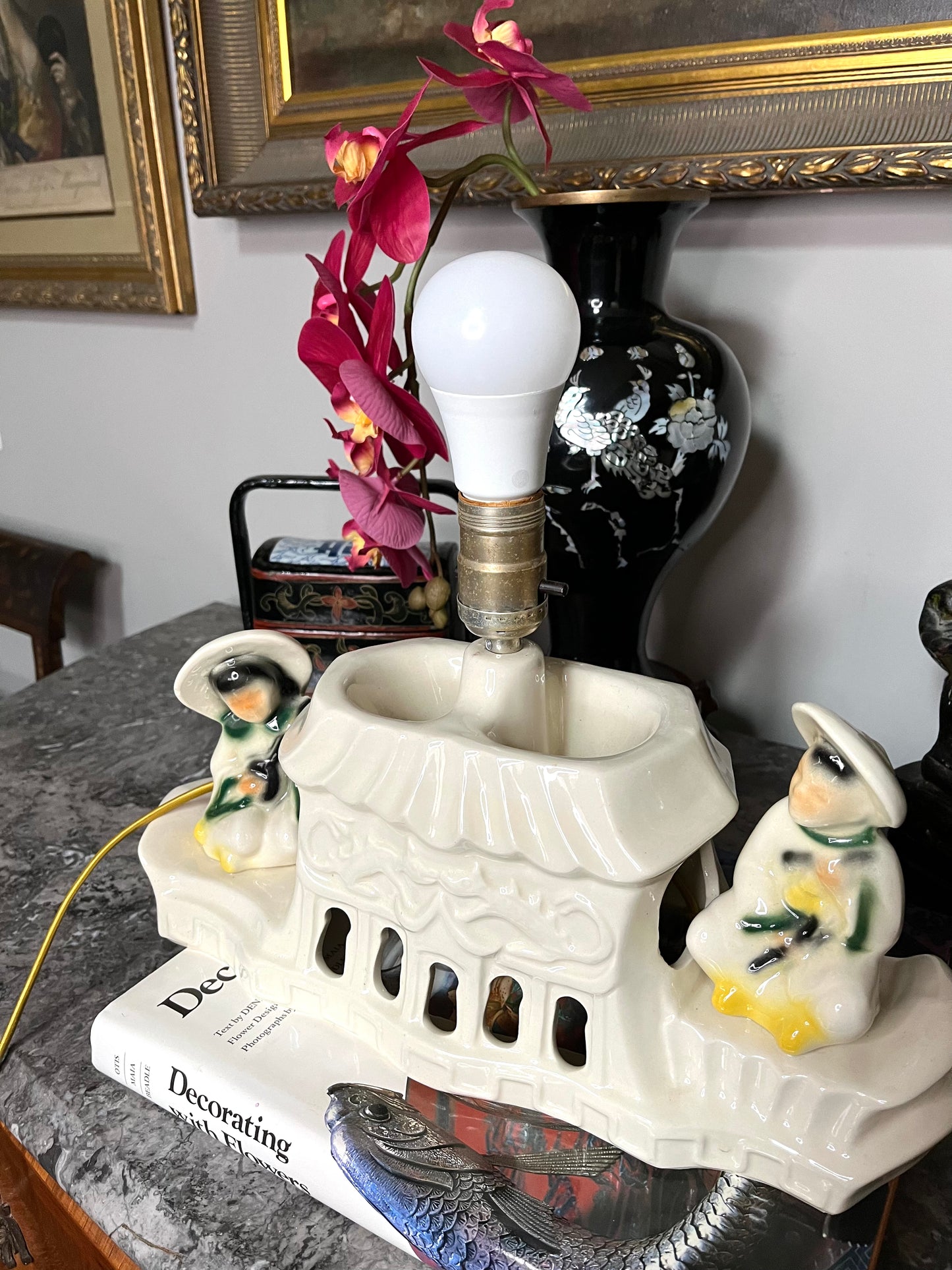 Darling Vintage Chinoiserie MCM Pagoda - 2 Light Source - TV Lamp