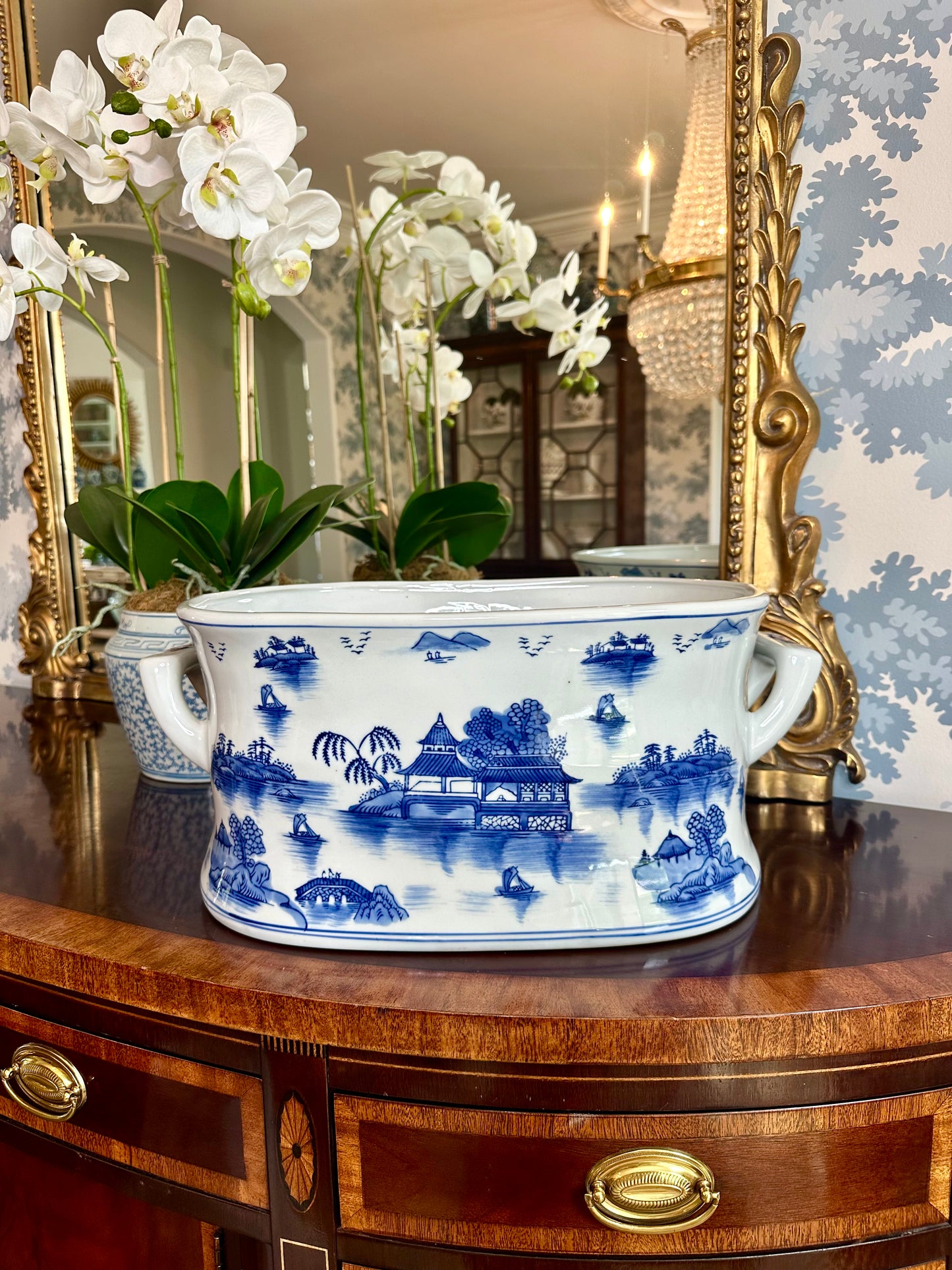 Gorgeous Chinese Blue & White Footbath Basin Planter Chinoiserie