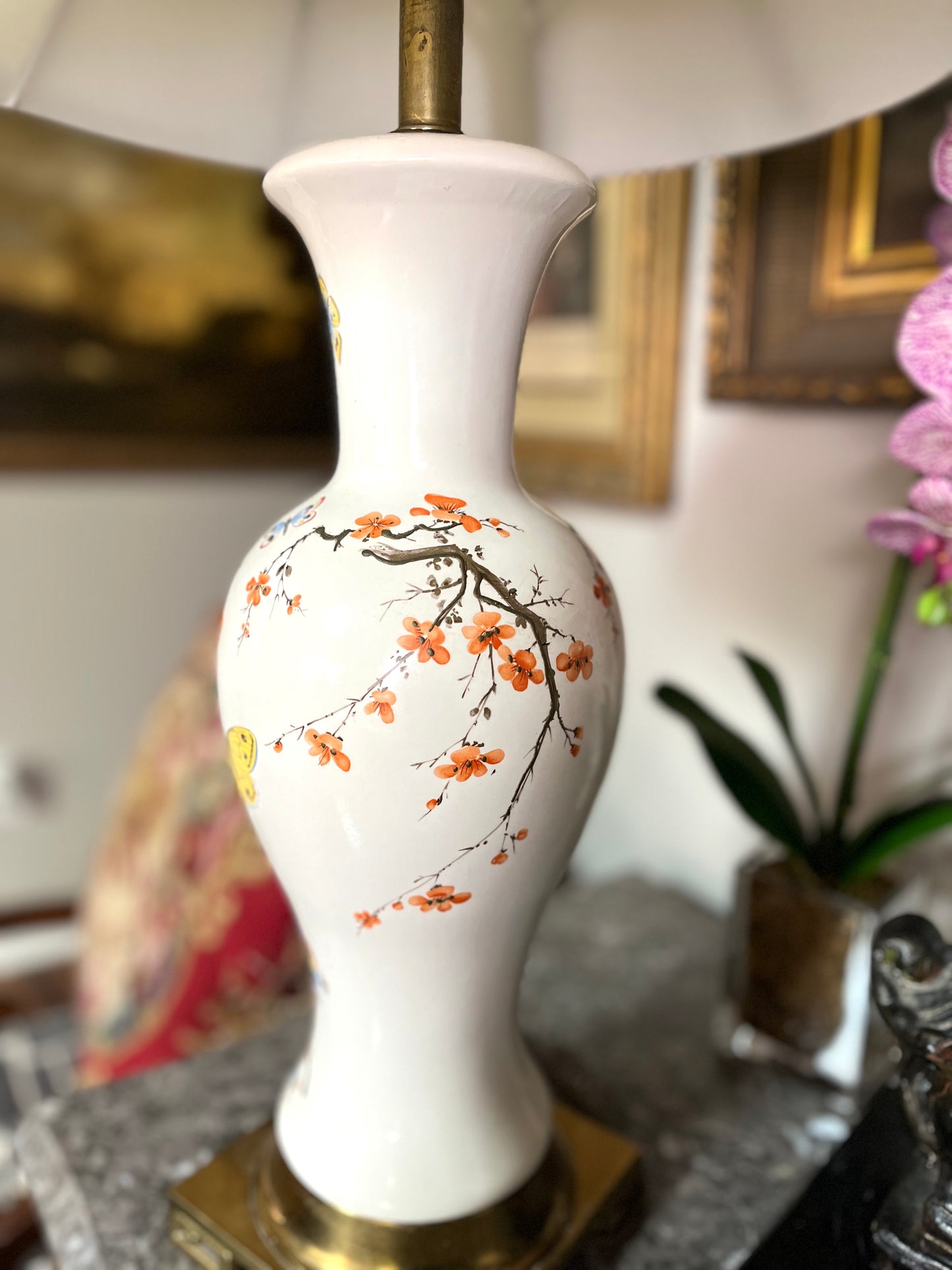 Chic Chinoiserie Plum Blossom and Butterfly Hand Painted Lamp on Brass Base