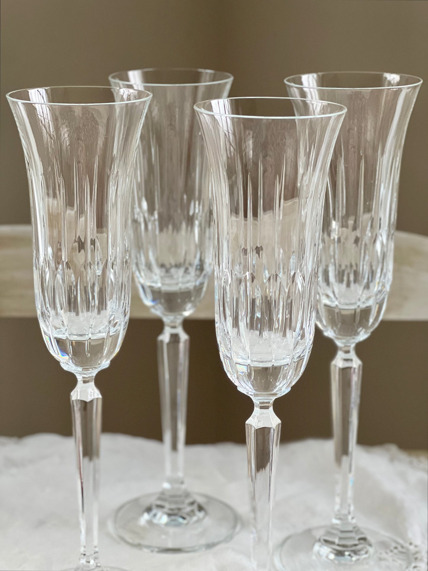 Set of 4, Mikasa Park Avenue Champagne Flutes